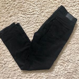 Levi Classic Straight Black Jeans
